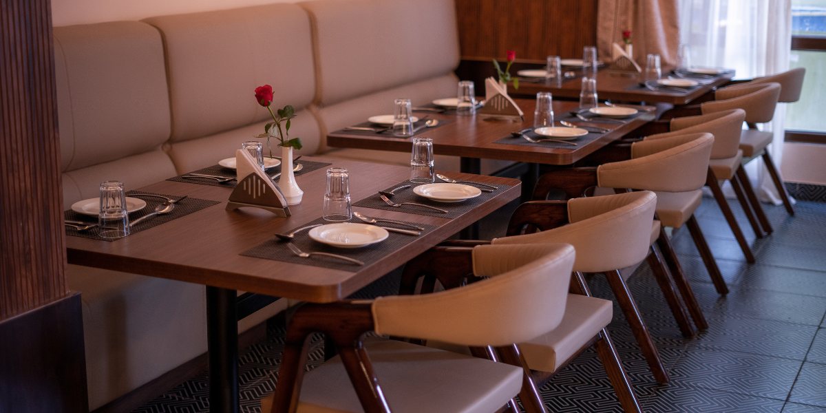 restaurant 2