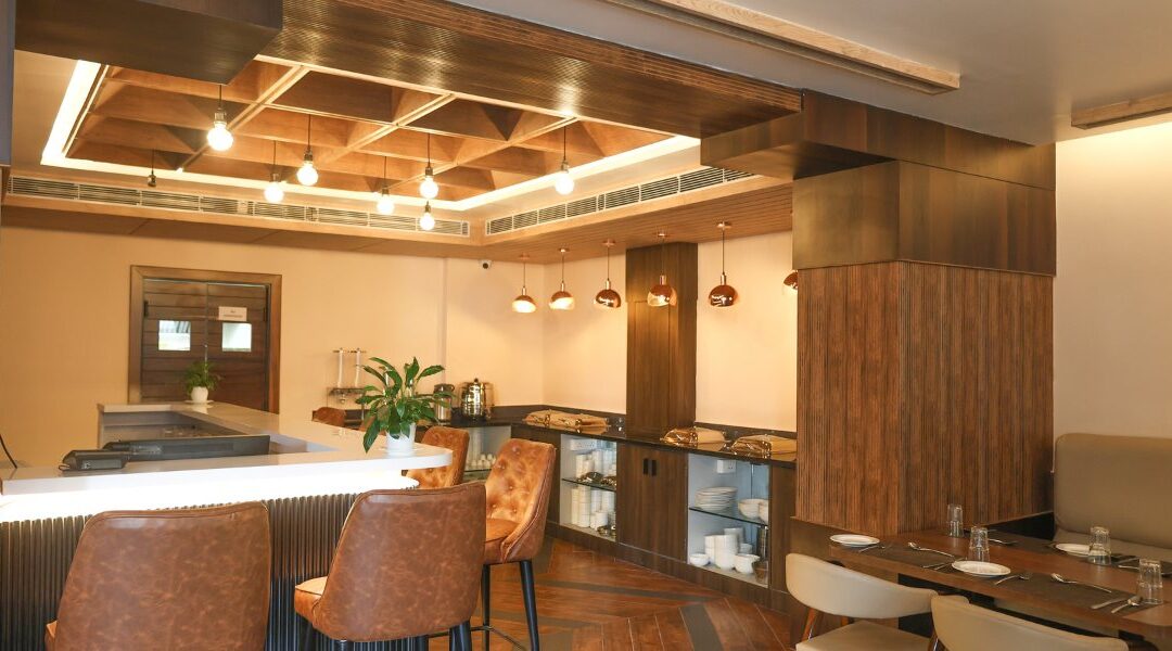 Pure Veg Hotel in Gangtok – 100% Vegetarian Stay Near MG Marg at Evara Heights