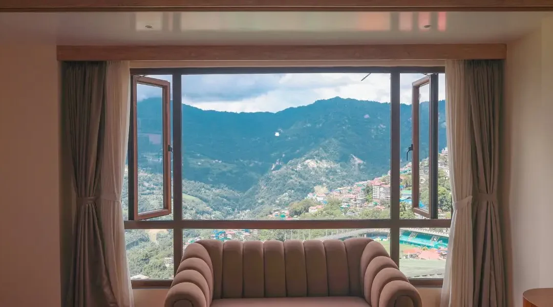 Gangtok Hotel Booking – Book the Best Hotel Near MG Marg for a Comfortable & Pure Veg Stay